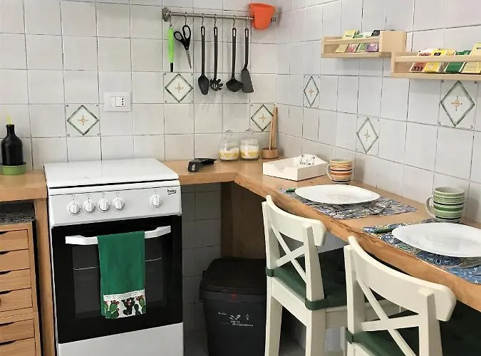 Vecchia Paradiso - A Un Passo Dal Mare مسينا