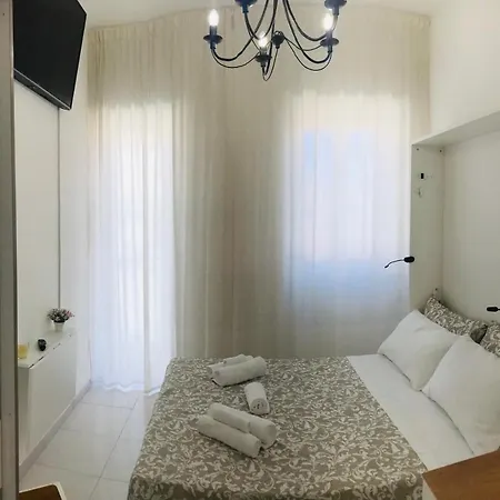 Vecchia Paradiso - A Un Passo Dal Mare Gæstehus 4*