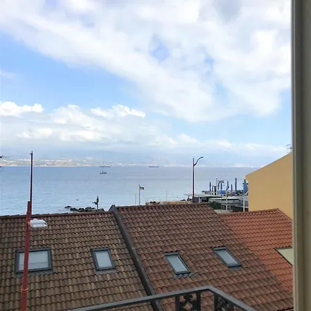 Vendégház Vecchia Paradiso - A Un Passo Dal Mare Messina